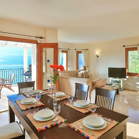 Noa * Kaş